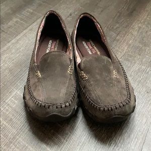 NEW Skechers relaxed fit Memory Foam shoes